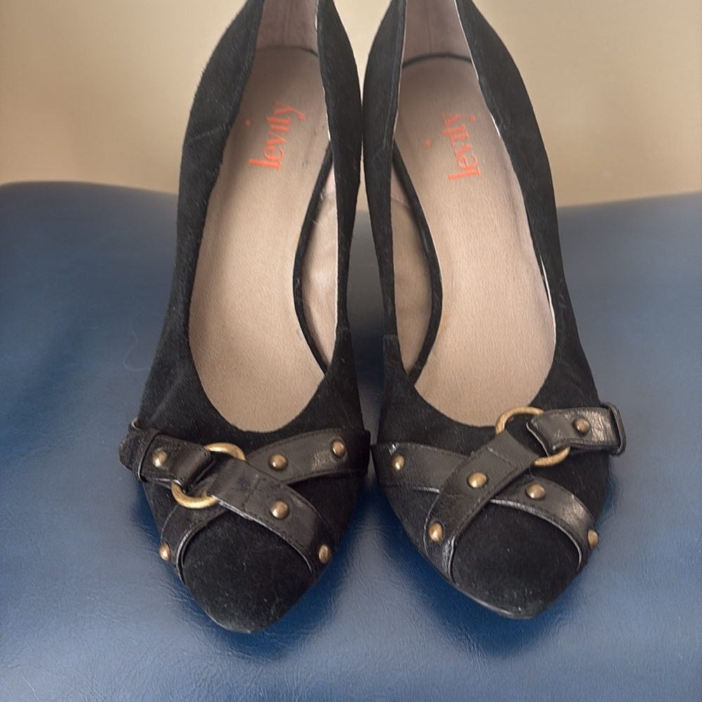 Retro Rocker Suede Studded Heels - Picture 2 of 10